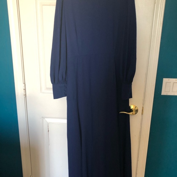 Lace Trim Collar Long Blouson Sleeve Maxi Dress
ALEXIA ADMOR Size: 12 - Picture 6 of 8